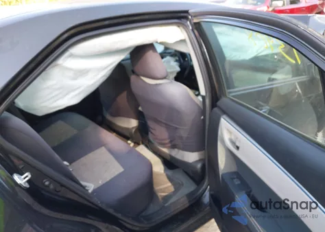 2015 Toyota Corolla Le z USA, uszkodzony, nr VIN 2T1BURHE6FC406302